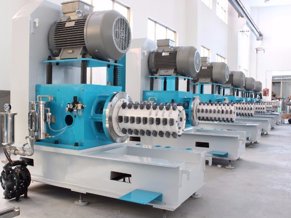 納米砂磨機適用于超細研磨